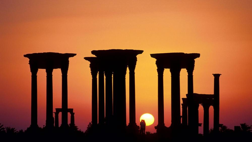 Sundown in Palmyra wallpaper