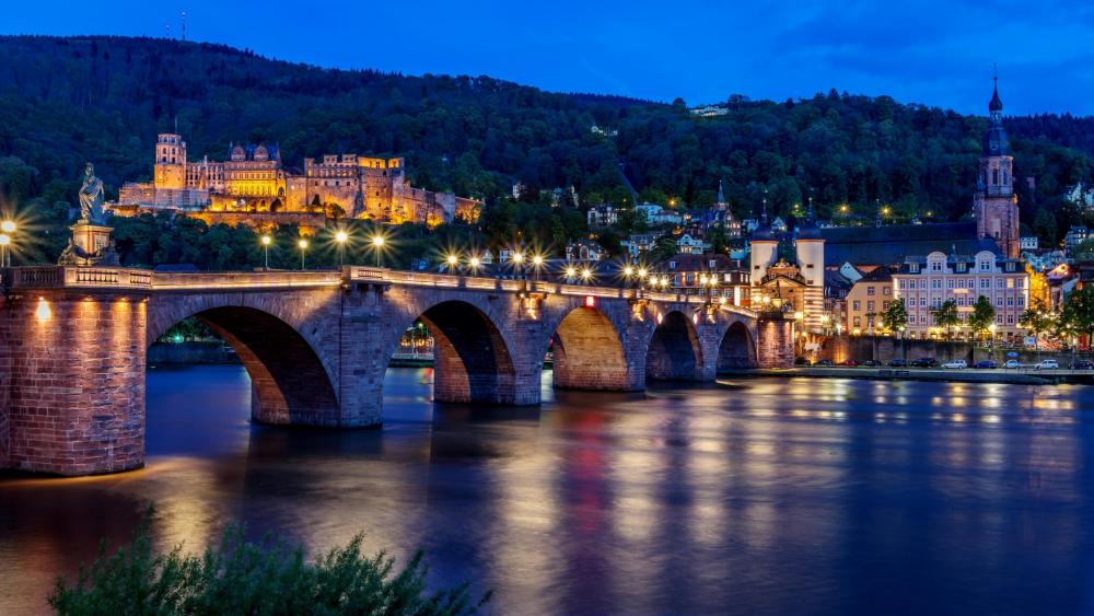 Old Bridge in Heidelberg at dusk wallpaper