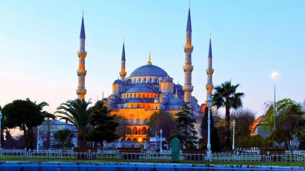 Islamic: Blue Mosque wallpaper