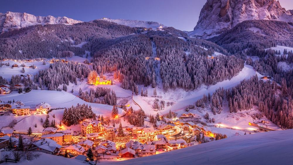 Ortisei wallpaper