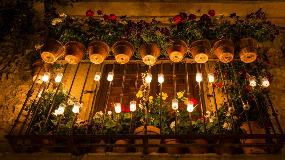 Candlelight in a Terrace at Pedraza wallpaper