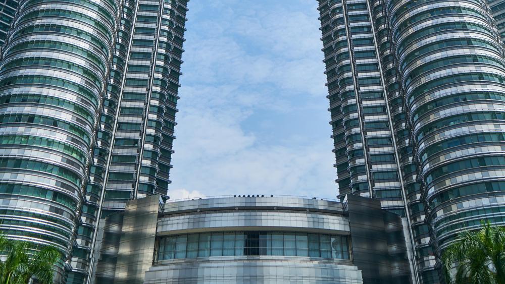 Petronas Towers Bottom Floors wallpaper