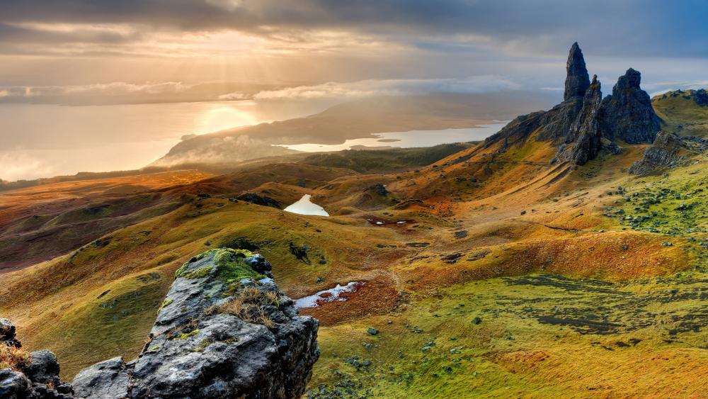 Old Man of Storr on the Isle of Skye in Scotland wallpaper
