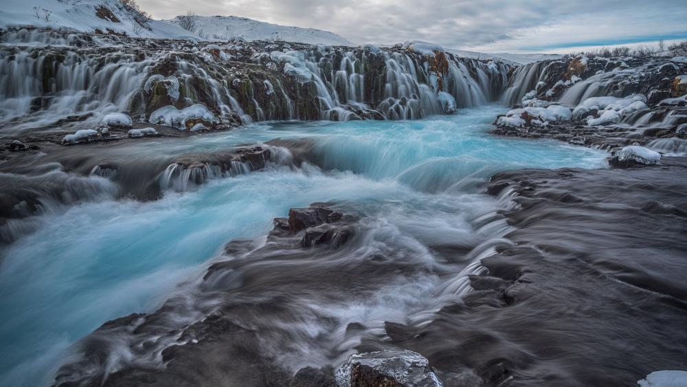 Frozen Bruarfoss Waterfall wallpaper