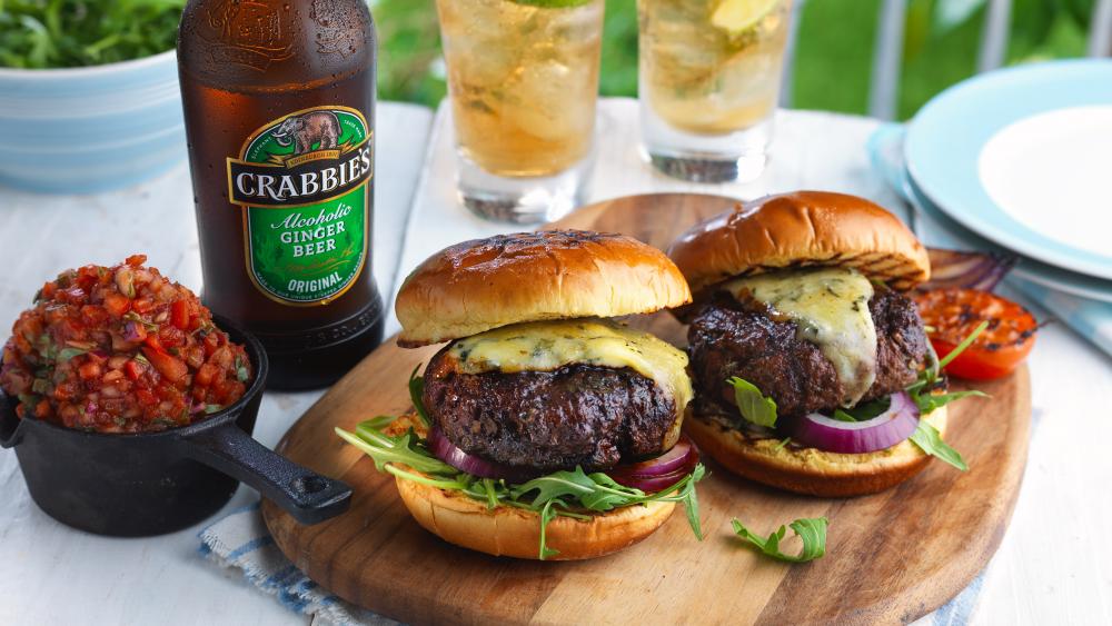 Burger with ginger beer wallpaper