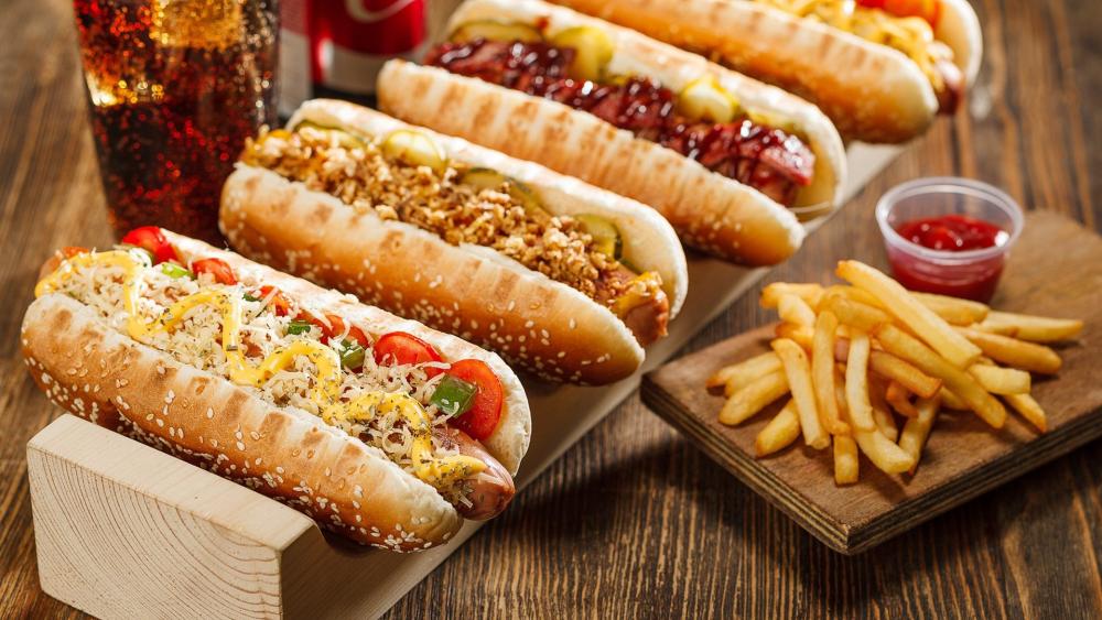 Hot Dog and French fries wallpaper