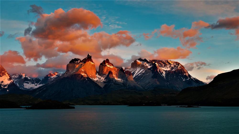 Torres del Paine National Park wallpaper