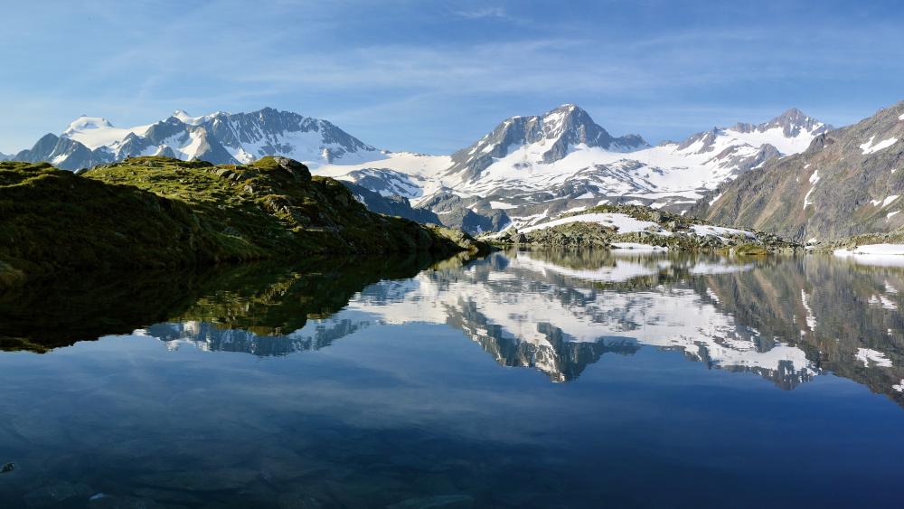 Alpine lake wallpaper