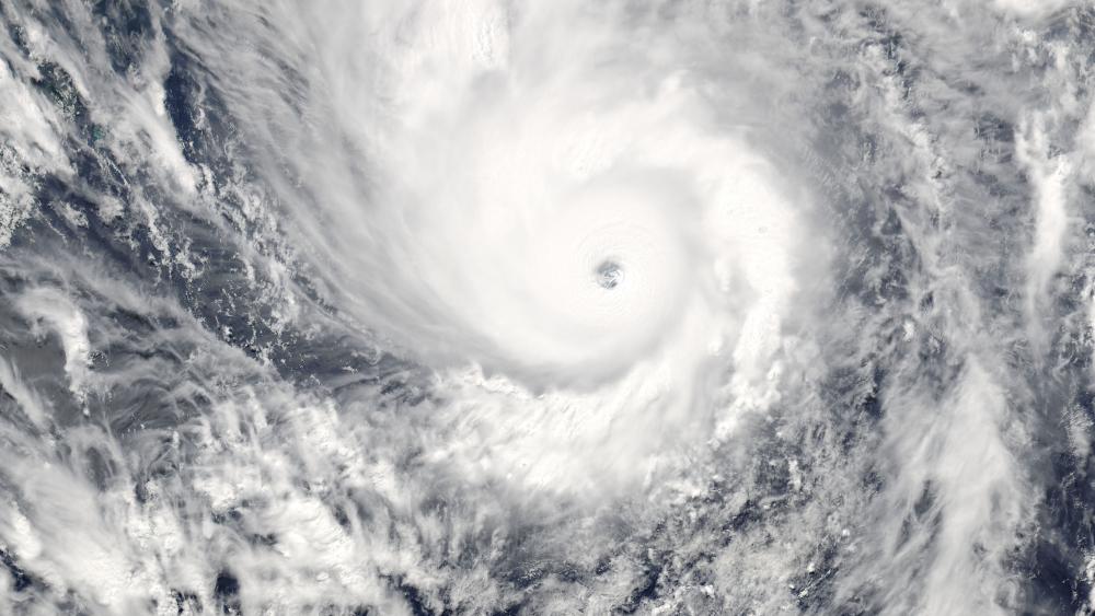 Super Typhoon Yolanda Approaching the Philippines wallpaper