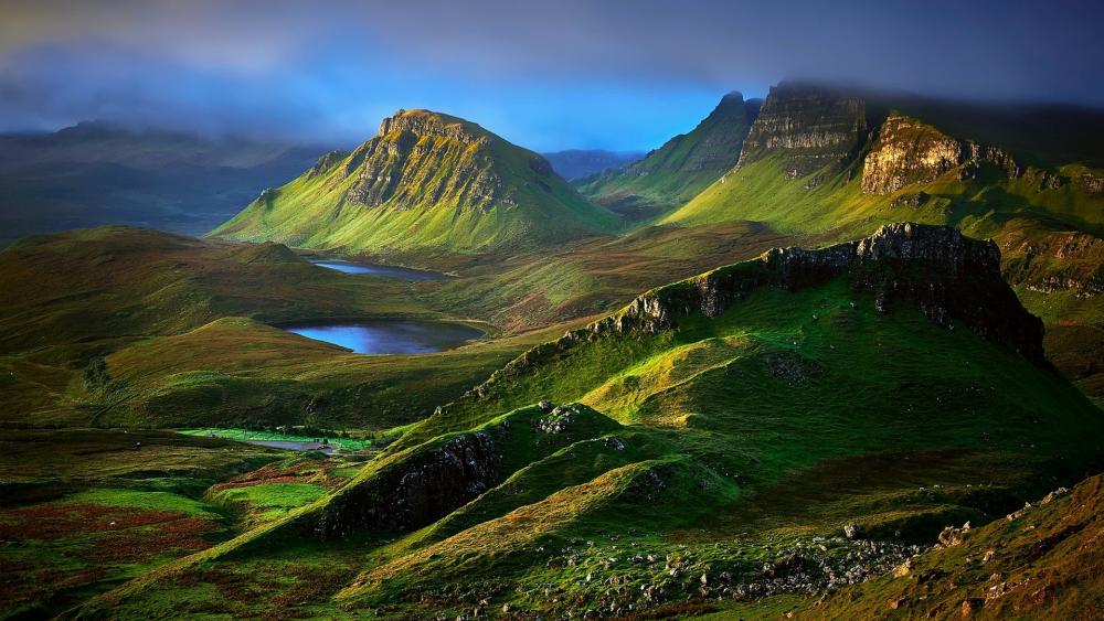 The Quiraing Walk on the Isle of Skye, Scotland wallpaper
