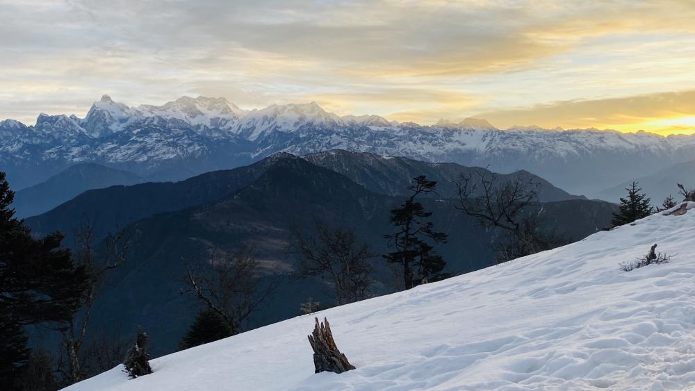 Nepali Himalaya wallpaper