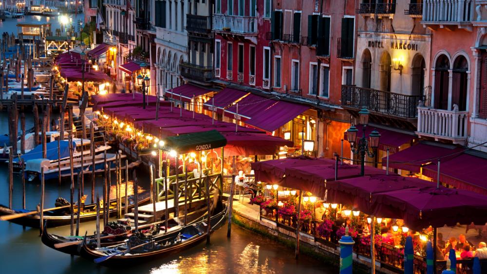 Venice gondolas wallpaper
