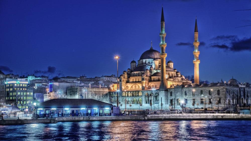 Beautiful sunset in Istanbul Turkey with a panoramic view of the Bosphorus  Bridge and a cloudy blue sky 27101885 Stock Photo at Vecteezy