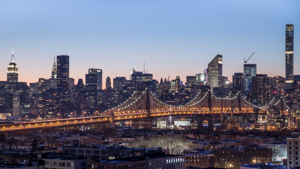Manhattan Bridge wallpaper