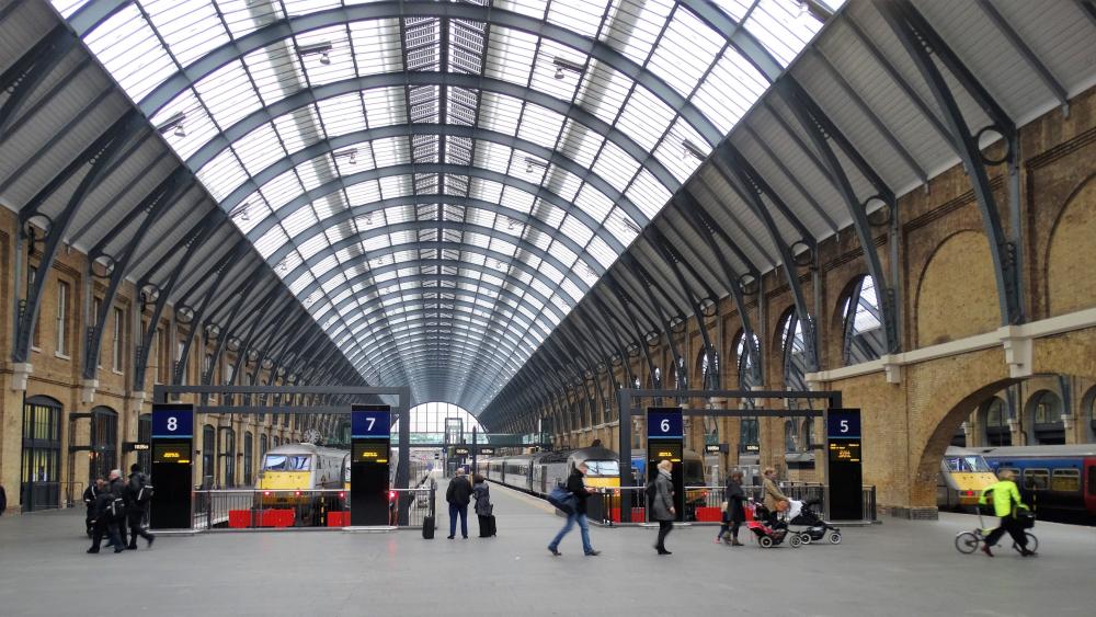 Kings Cross Station wallpaper