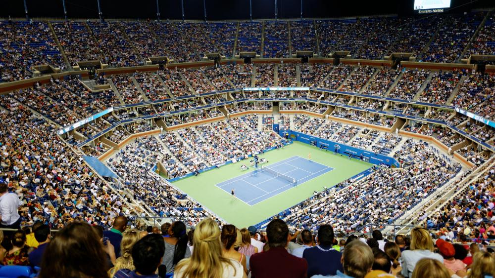 Arthur Ashe Stadium During the 2014 US Open wallpaper backiee