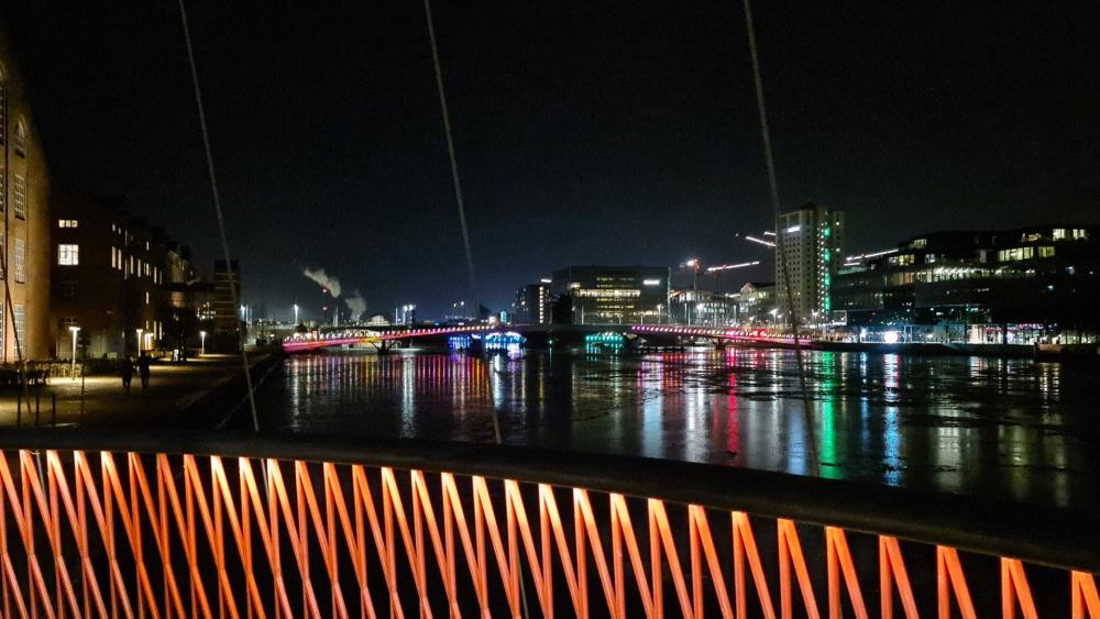 New long bridge Bicycle 🚲  wallpaper