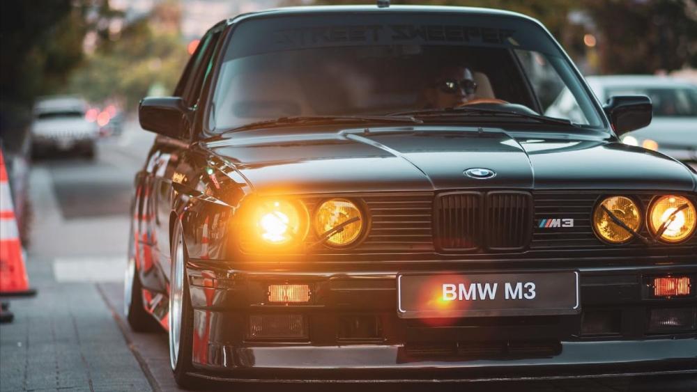 BMW M3 E30 wallpaper