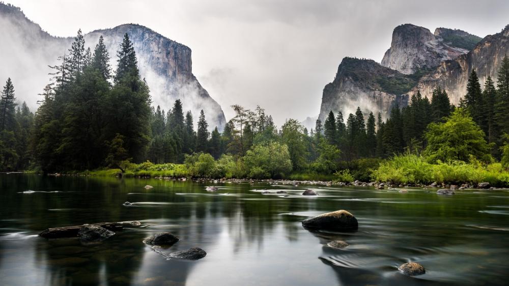 Yosemite National Park, Merced River wallpaper