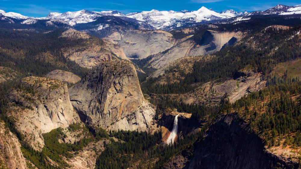 Half Dome and Upper Yosemite Fall wallpaper
