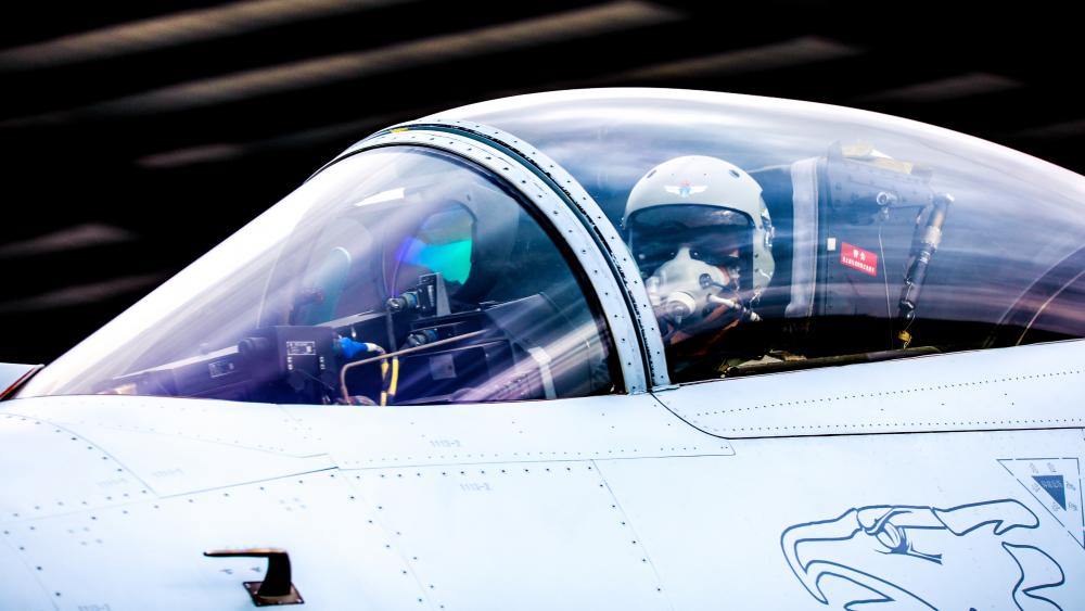 PLAAF J-10 wallpaper