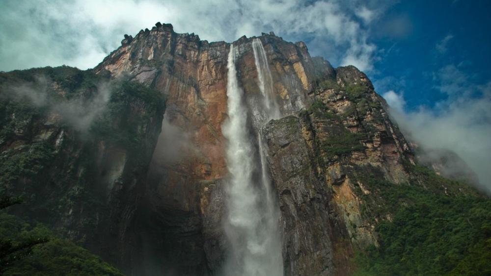 Angel Falls, Canaima National Park wallpaper - backiee