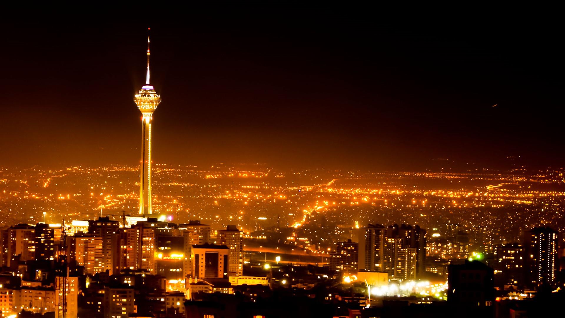 Milad Tower In Tehran Tehran At Night Backiee