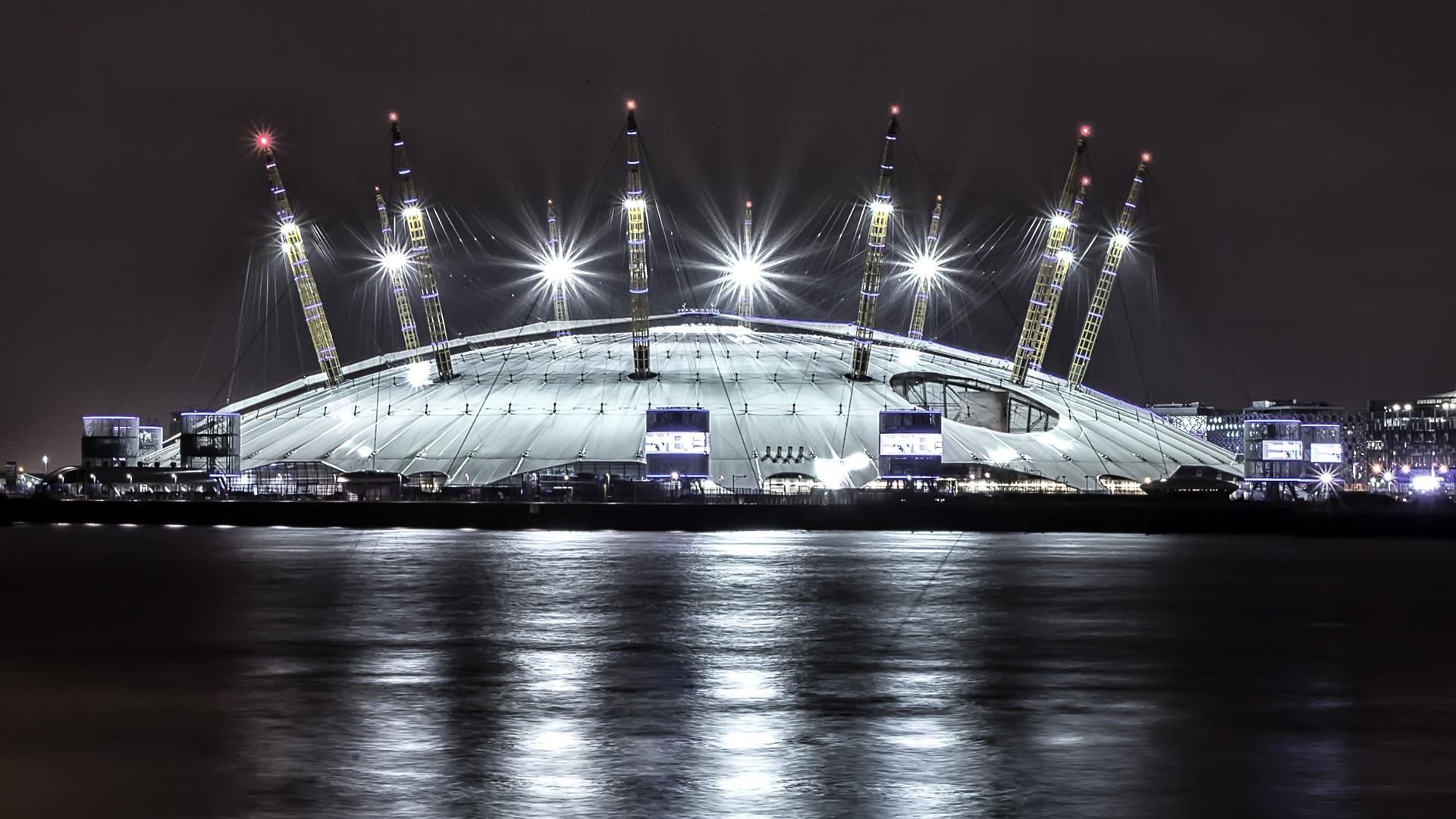 O2 Arena at night - London - backiee