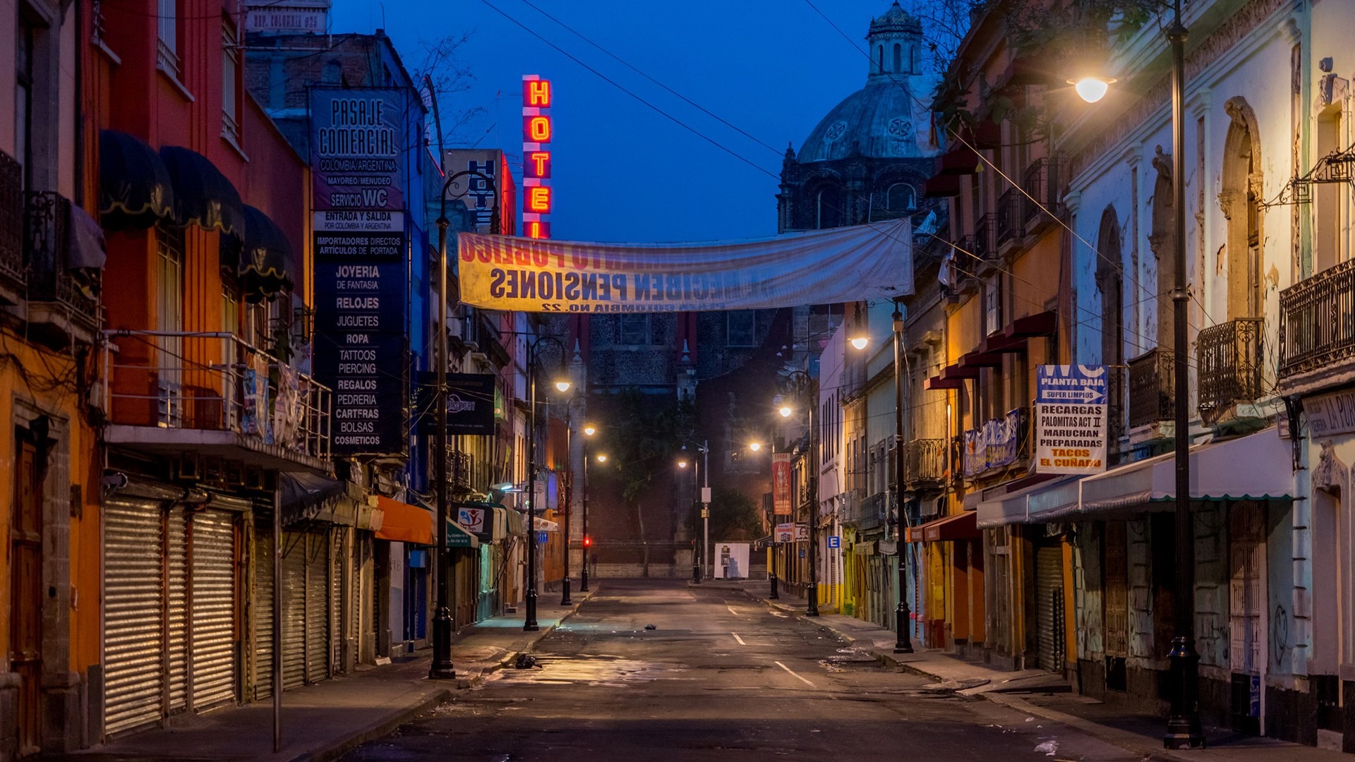 Mexico City street at night wallpaper - backiee