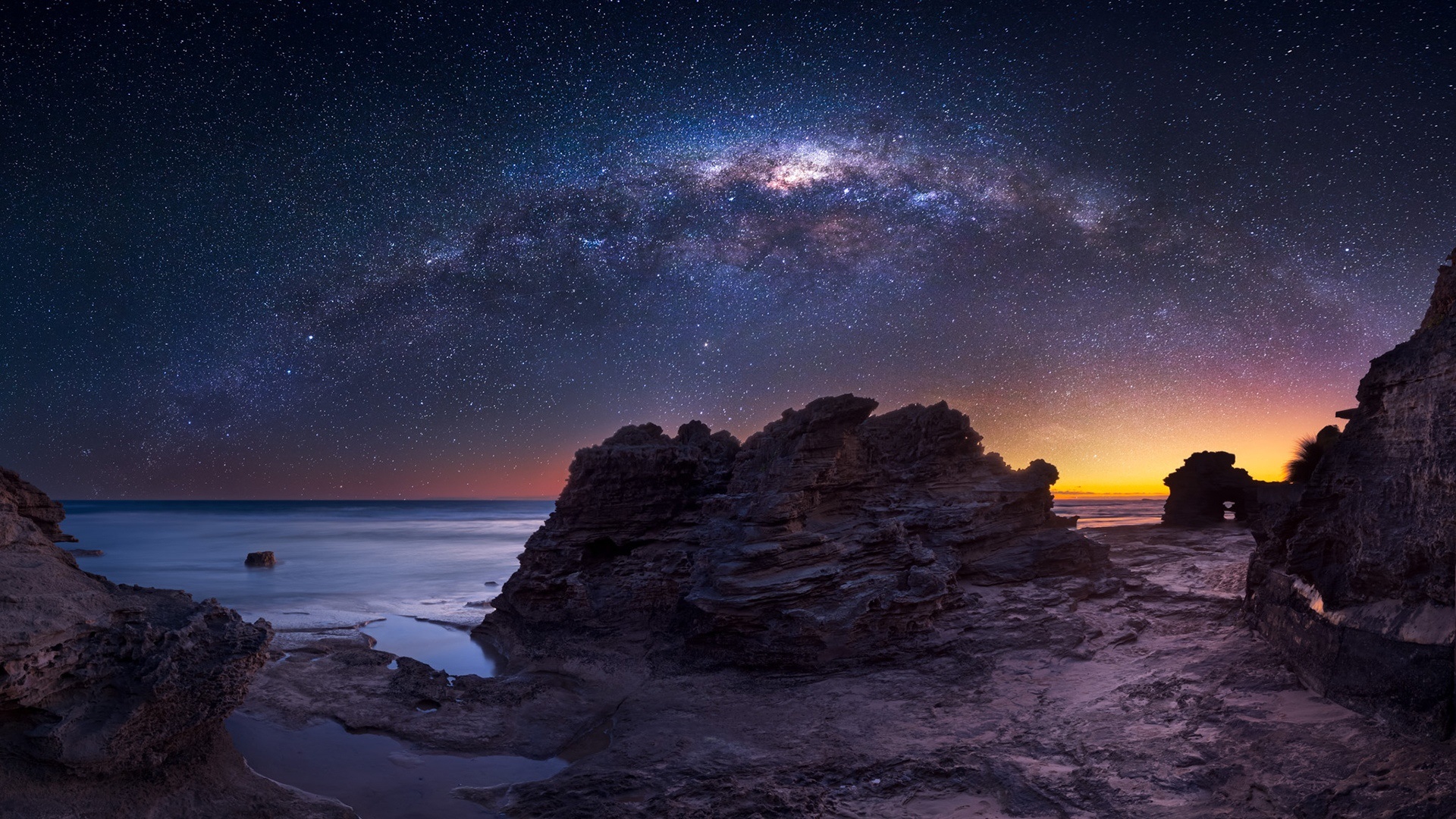 Milky way over the Australian seashore wallpaper - backiee