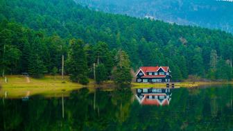 Gölcük Lake, Gölcük Nature Park wallpaper