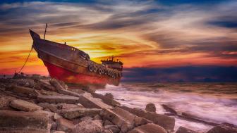 Abandoned shipwreck wallpaper