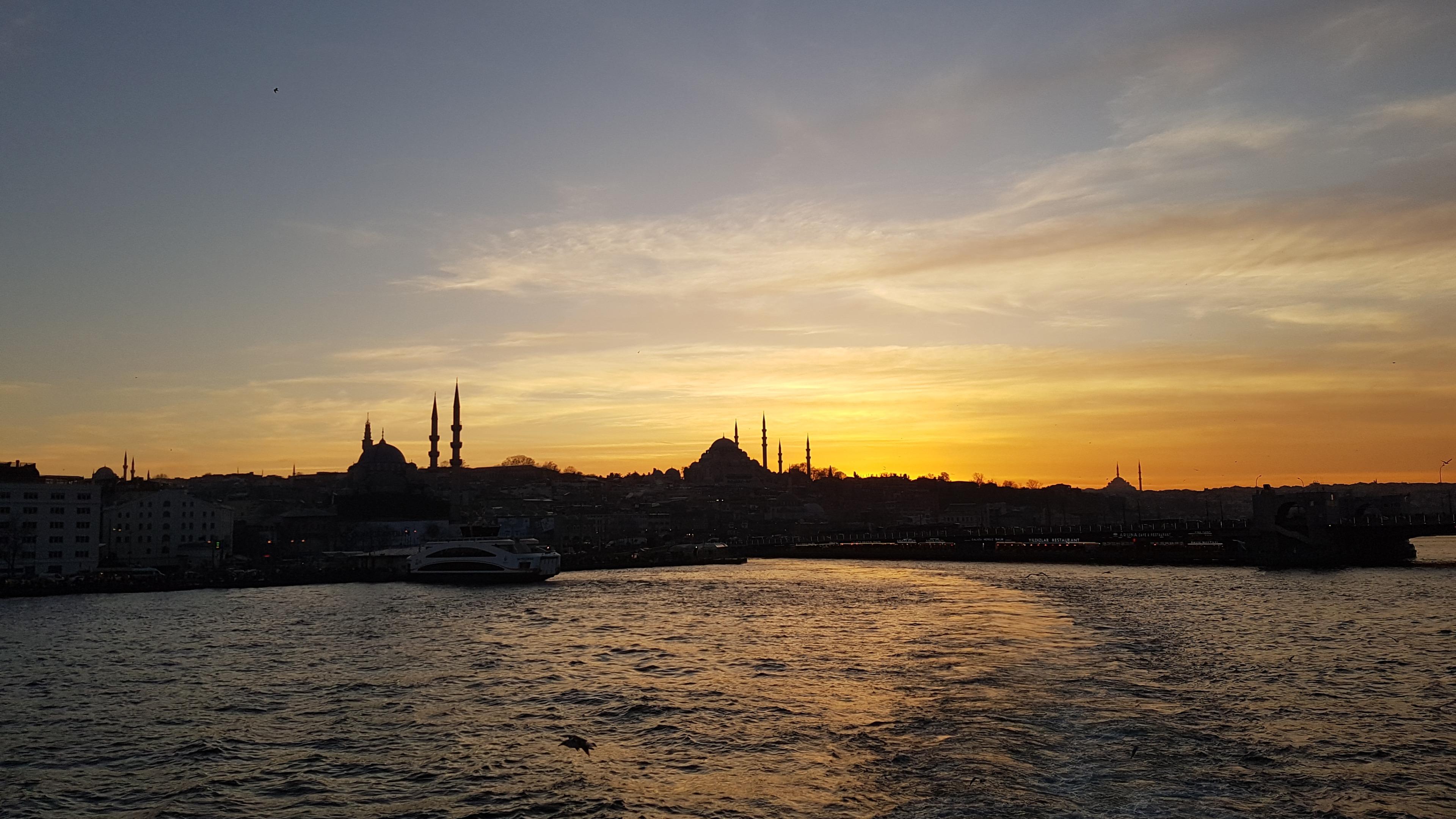 Istanbul wallpaper - backiee