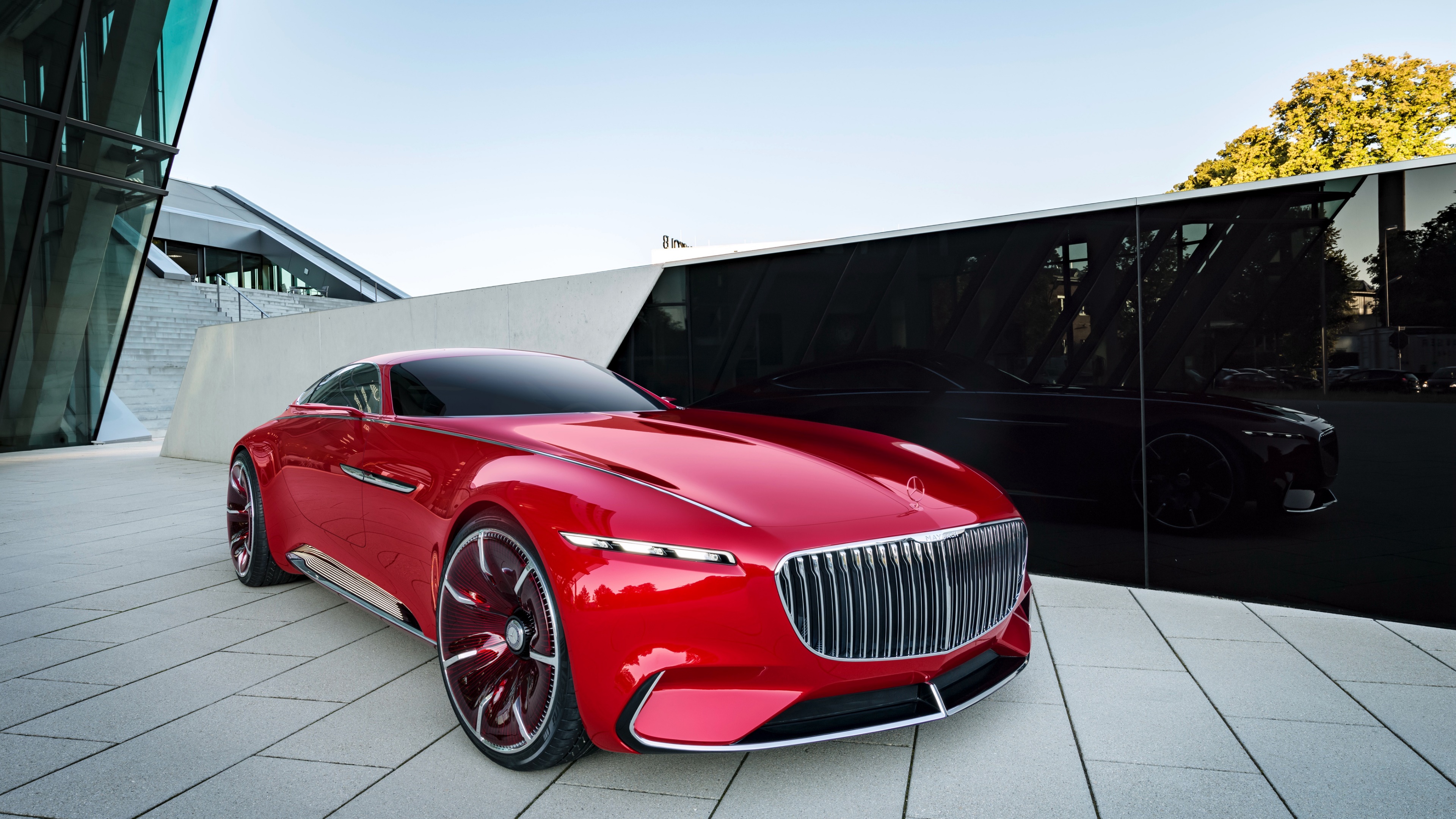 Красный maybach