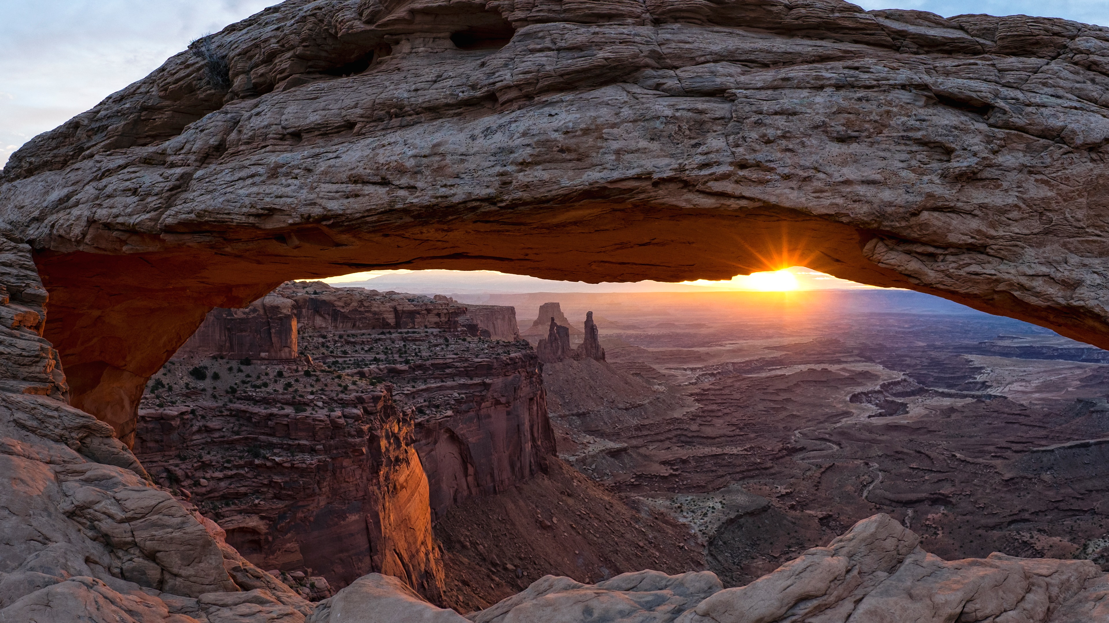 Mesa Arch, Canyonlands National Park - backiee