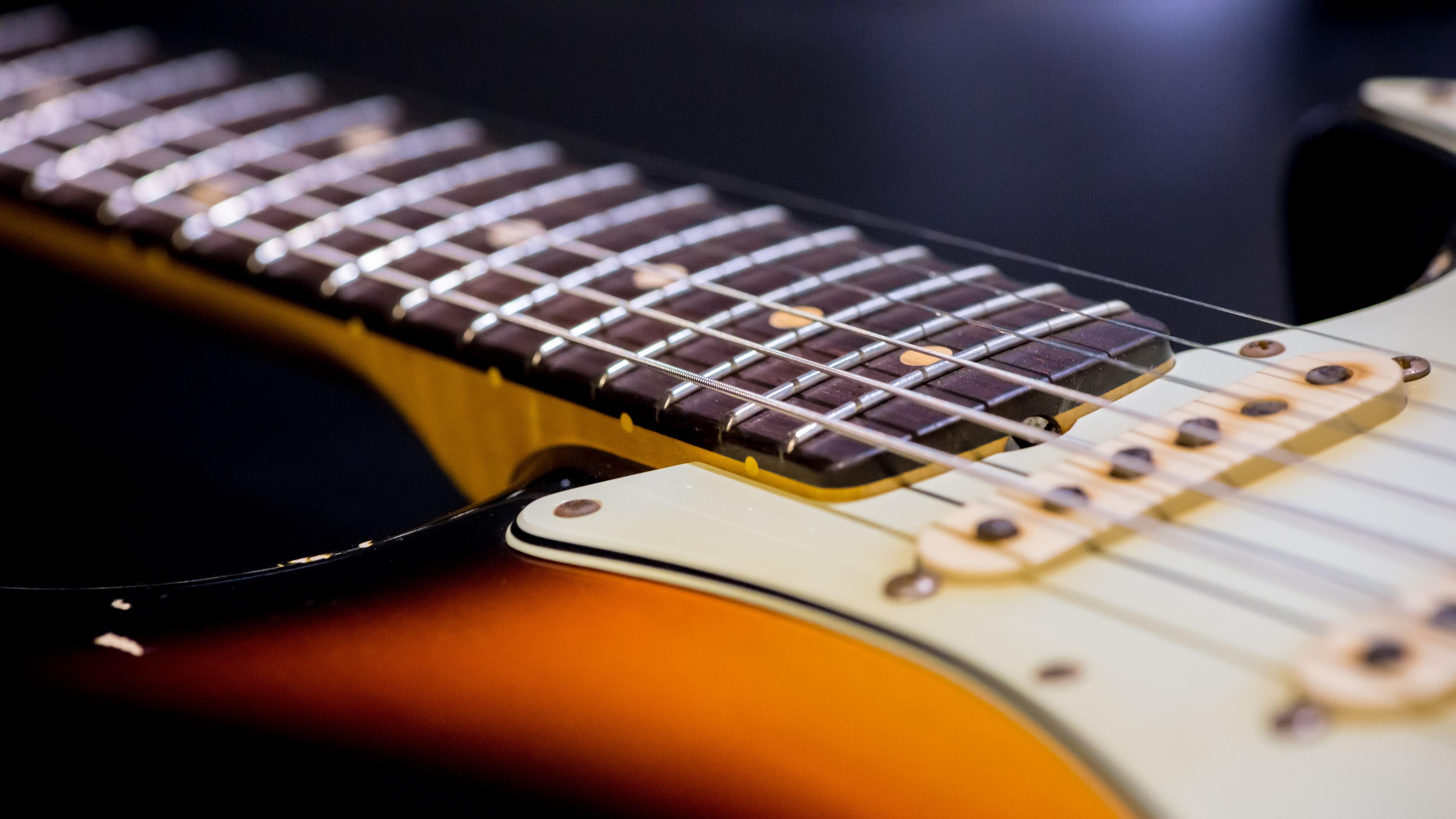 Fender Stratocaster guitar wallpaper - backiee