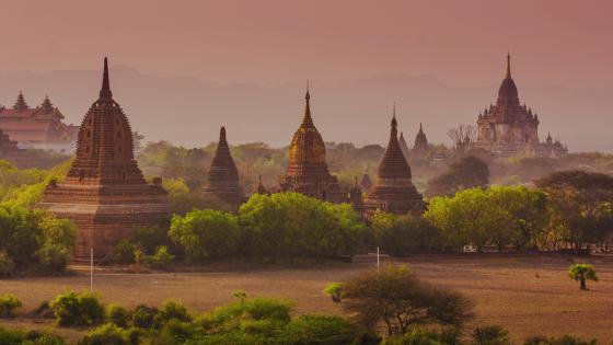 Temples of Bagan - Myanmar (Burma) wallpaper - backiee