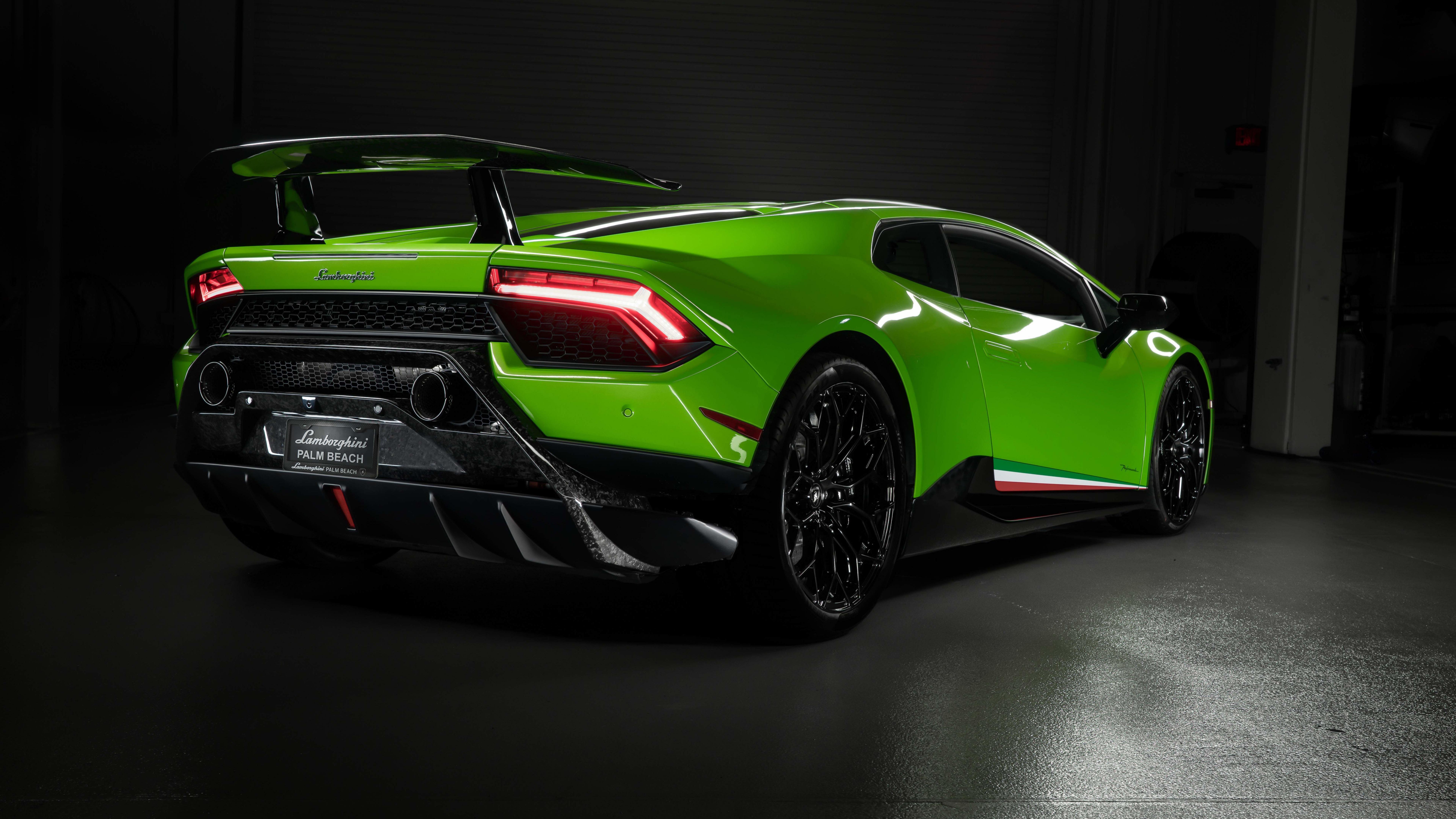 Lamborghini Huracan Performante rear wallpaper - backiee