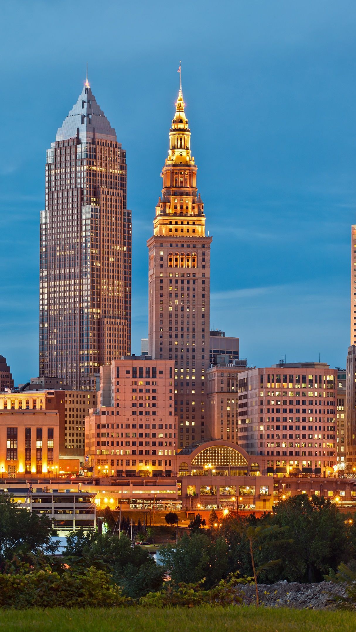 Downtown of Cleveland wallpaper - backiee