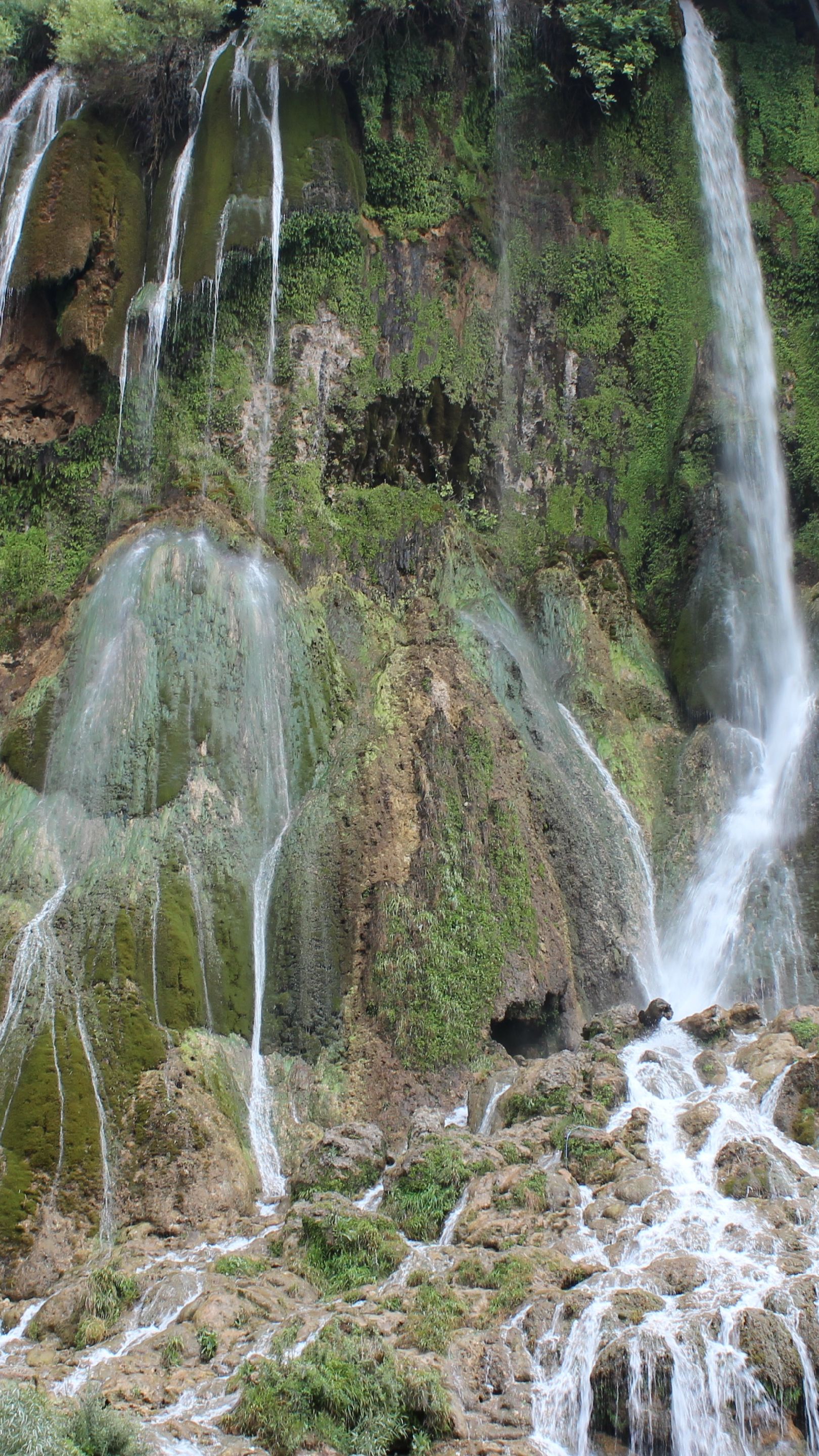 iran Lorestan khorramabad waterfall is bisheh wallpaper - backiee