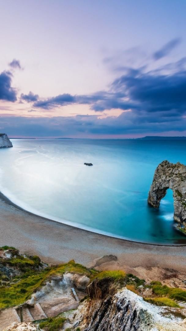 Sea Arch At Durdle Door On The Jurassic Coast In Dorset Wallpaper Backiee