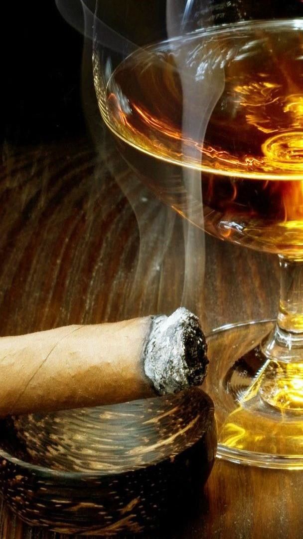  Cigar  And Cognac  HD Wallpaper  backiee Free Ultra HD 