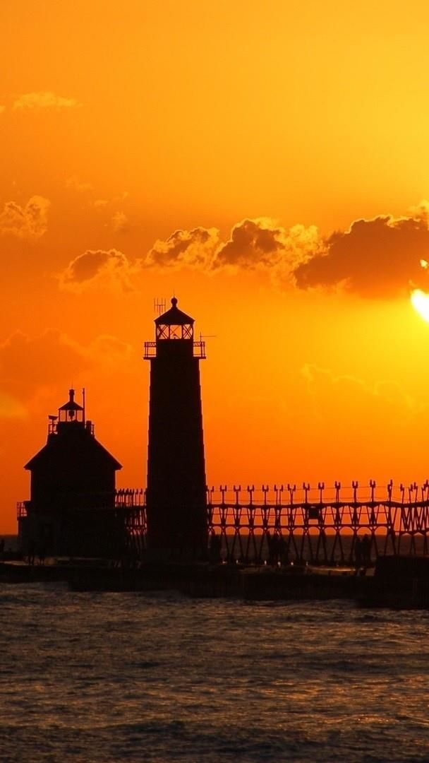 Grand Haven South Pier Lighthouses At Sunset Wallpaper - Backiee