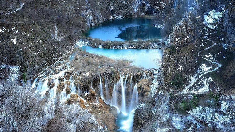 Plitvice Lakes National Park wallpaper