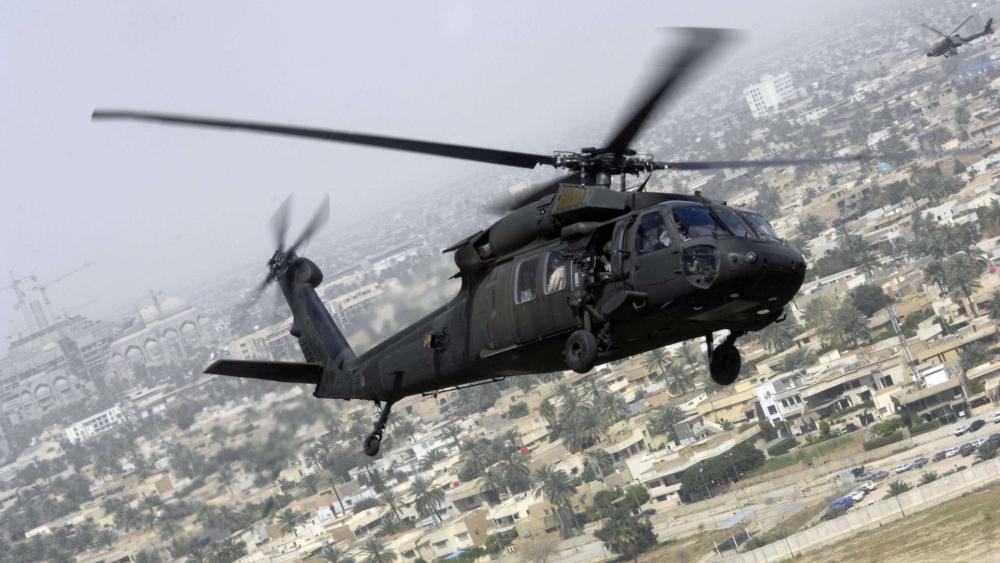 Sikorsky UH-60 Black Hawk wallpaper