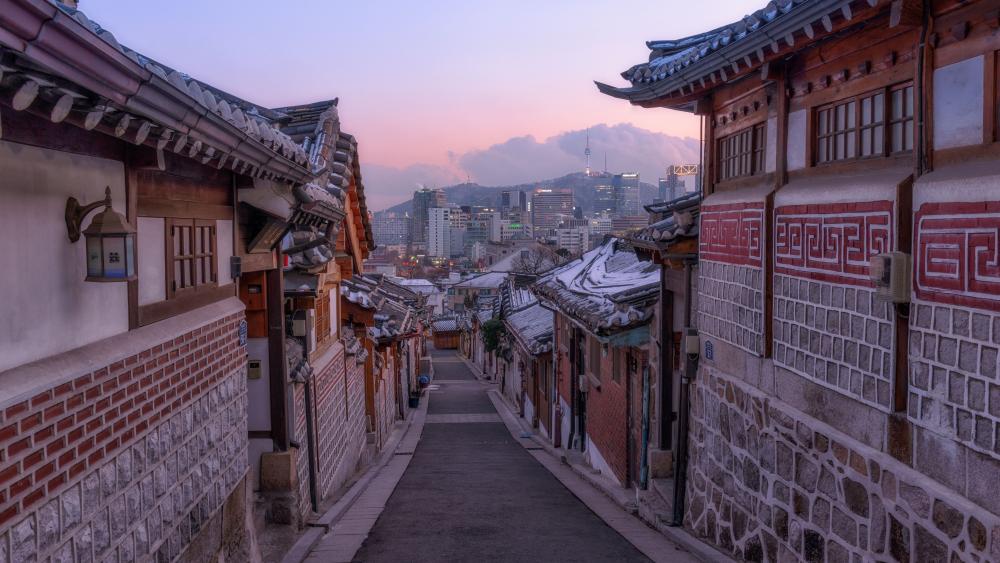Alley in the Bukchon Hanok Village wallpaper