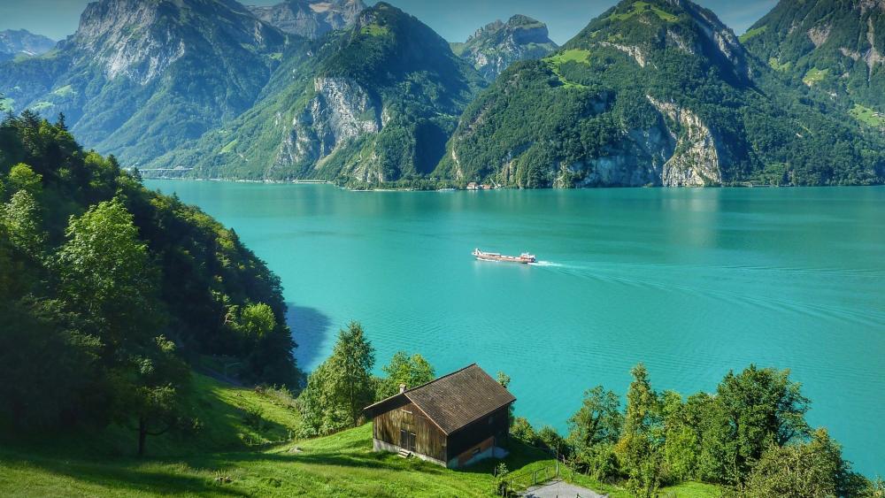 Lake Lucerne wallpaper
