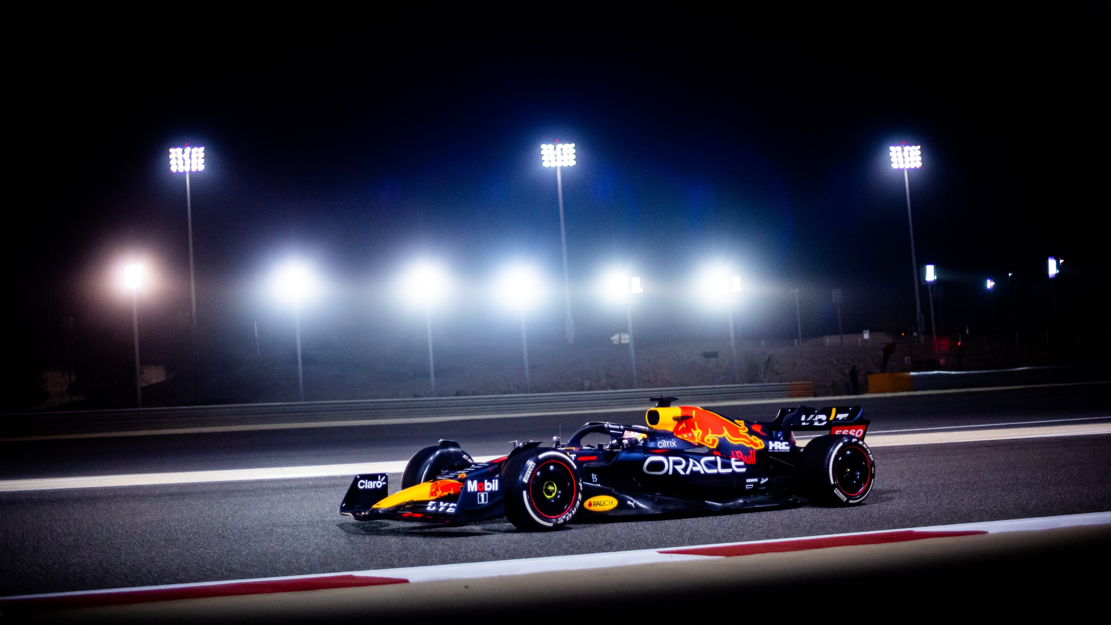 Red Bull Racing Formula 1 car - backiee