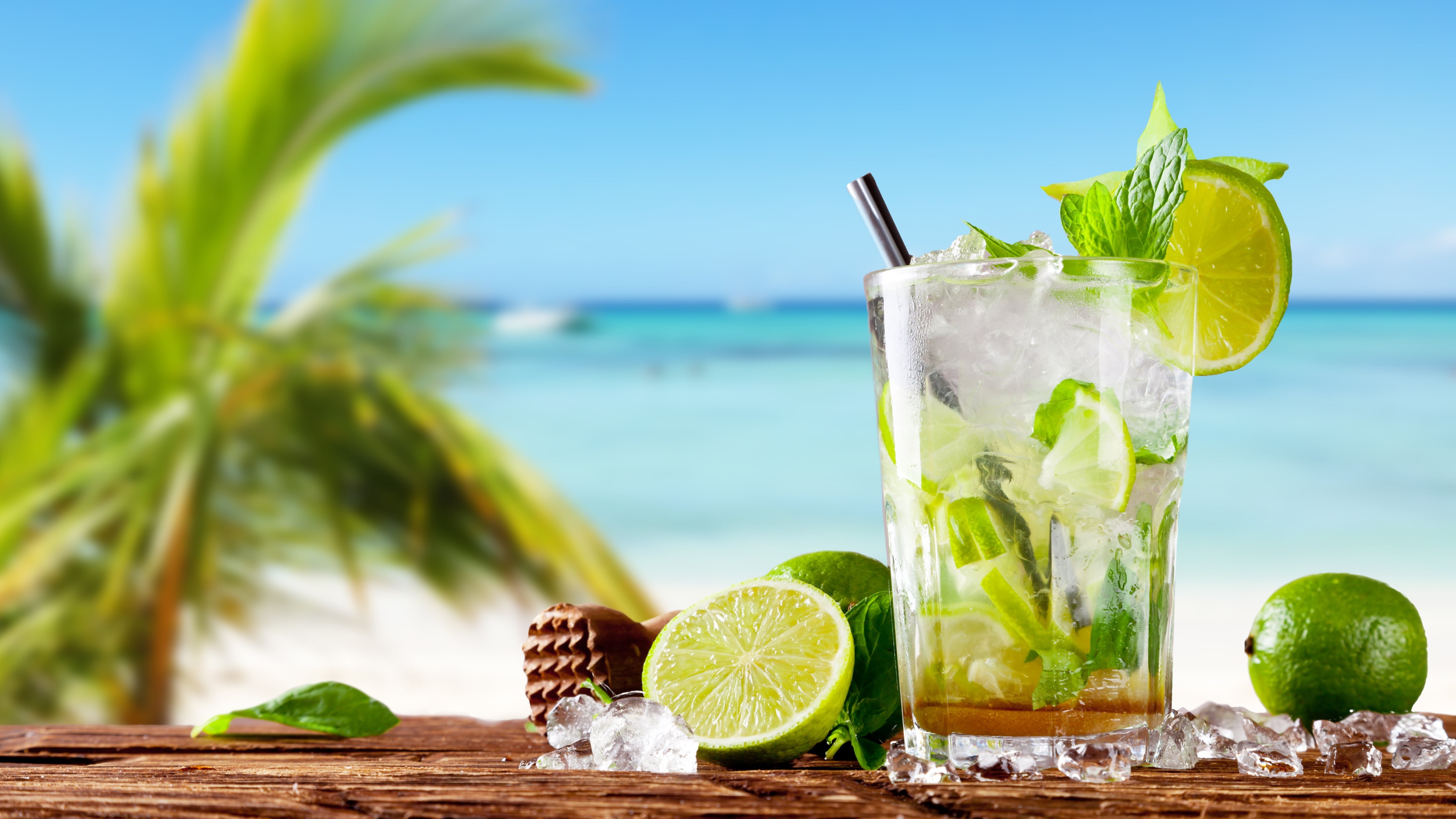 Mojito black background Stock Photos, Royalty Free Mojito black background  Images | Depositphotos