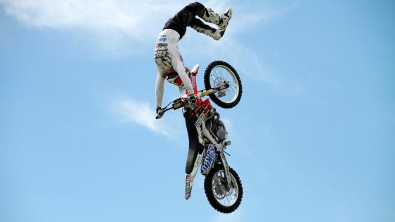 Wallpaper maneuver, rider, motocross, freestyle, sky, clouds, FMX, extreme  sports for mobile and desktop, section спорт, resolution 2048x1356 -  download